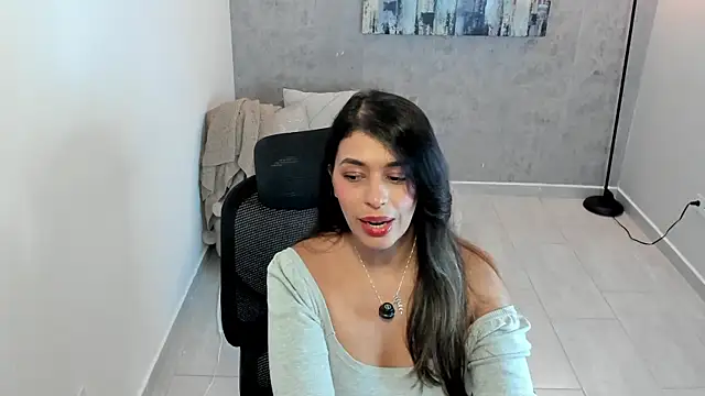 Snapshot of gia_watsonn chatting on 22, 7, 2026 gia watsonn online show from 22, 7, 2026