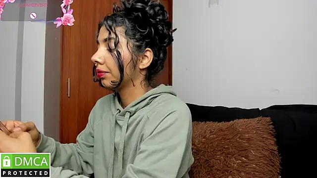 jasmine bunny  online show from 17, 2, 2025