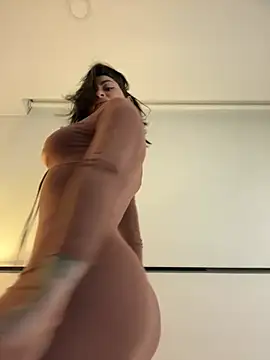 Iam Annii online show from 5, 3, 2025