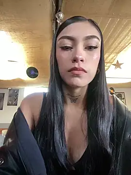 Effy Bonny online show from 24, 1, 2025