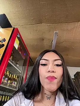 Effy Bonny online show from 25, 1, 2025