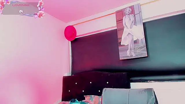Kendall hornyy online show from 9, 7, 2026