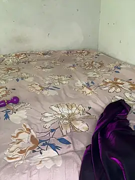 Hot-sexy222 online show from 7, 3, 2025