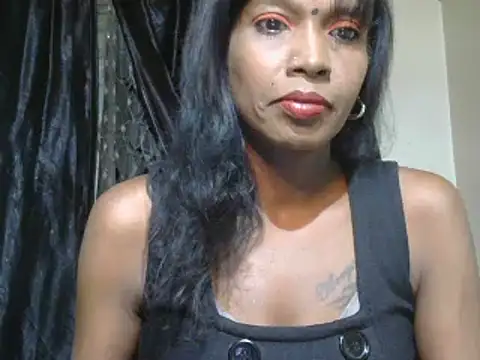 Snapshot of Fuckable_Nasty_MILF chatting on 5, 2, 2025 Fuckable Nasty MILF online show from 5, 2, 2025