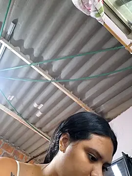 sexy-latin10 online show from 28, 9, 2025