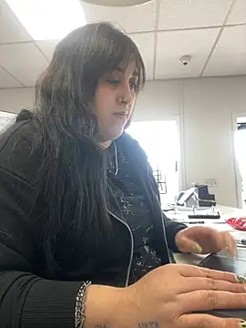 ThicBunz online show from 4, 3, 2025