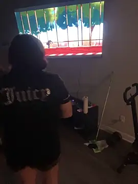 ThicBunz online show from 6, 3, 2025