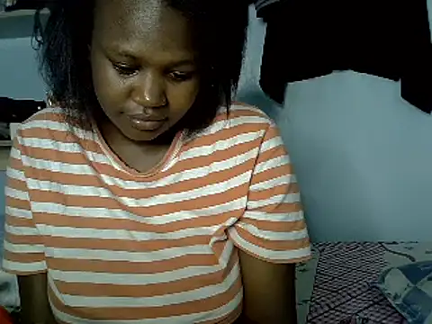 Snapshot of Sexiebony12 chatting on 10, 3, 2025 Sexiebony12 online show from 10, 3, 2025