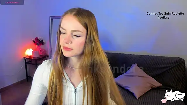 Snapshot of Piinkpandora chatting on 9, 3, 2025 Piinkpandora online show from 9, 3, 2025