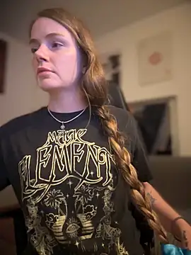 Snapshot of Piinkpandora chatting on 31, 10, 2025 Piinkpandora online show from 31, 10, 2025