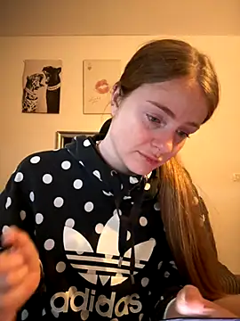 Snapshot of Piinkpandora chatting on 10, 11, 2025 Piinkpandora online show from 10, 11, 2025