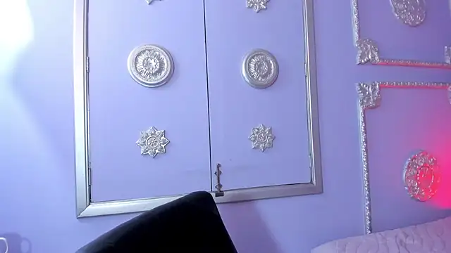 Snapshot of JeyLee chatting on 27, 11, 2025 JeyLee online show from 27, 11, 2025