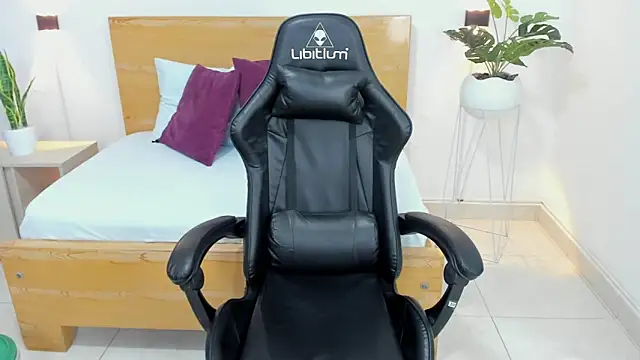 aixa 15 online show from 3, 1, 2025