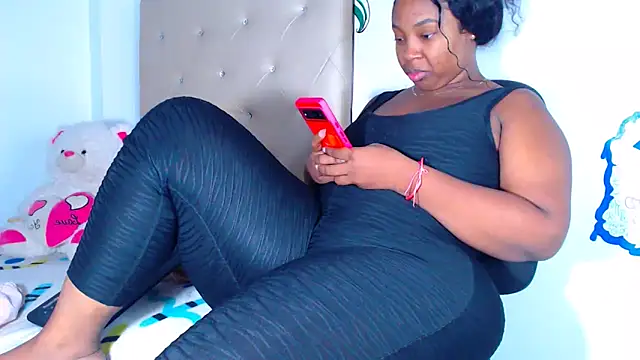 Snapshot of Megaanfox chatting on 13, 2, 2025 Megaanfox online show from 13, 2, 2025