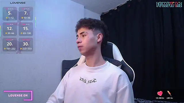 Snapshot of sexybat_twink chatting on 29, 10, 2025 sexybat twink online show from 29, 10, 2025