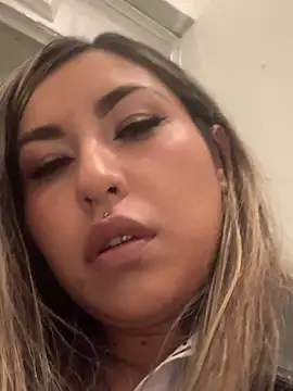 Snapshot of Khalyk_G chatting on 7, 12, 2024 Khalyk G online show from 7, 12, 2024