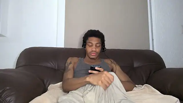 Snapshot of Skinnyblackman chatting on 25, 7, 2026 Skinnyblackman online show from 25, 7, 2026