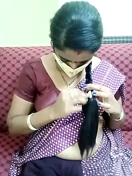 Snapshot of anisha91 chatting on 6, 2, 2025 anisha91 online show from 6, 2, 2025