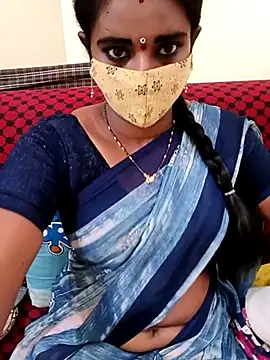 Snapshot of anisha91 chatting on 5, 3, 2025 anisha91 online show from 5, 3, 2025