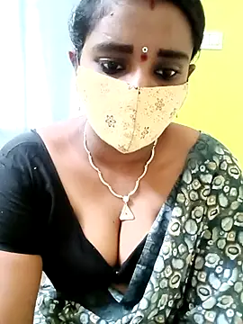 Snapshot of anisha91 chatting on 18, 3, 2025 anisha91 online show from 18, 3, 2025