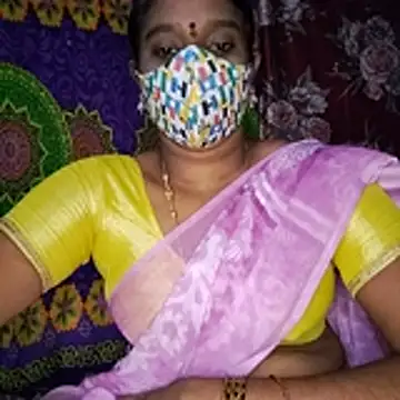 Snapshot of anisha91 chatting on 2, 11, 2025 anisha91 online show from 2, 11, 2025