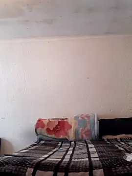 Snapshot of Scollyman chatting on 18, 11, 2025 Scollyman online show from 18, 11, 2025