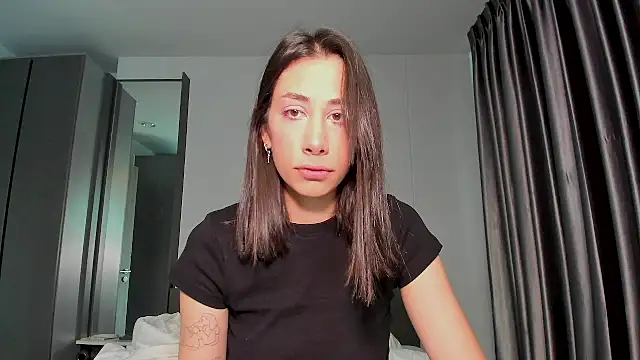 Sophiehii online show from 14, 1, 2025