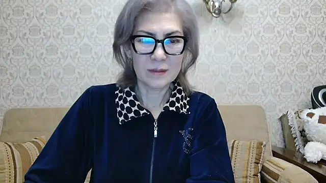 Elegant00Lady online show from 2, 11, 2025