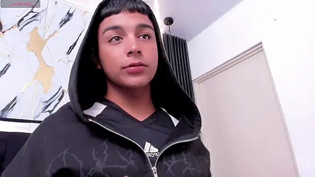 Seductivo jr online show from 5, 12, 2025