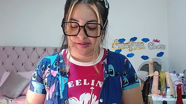 lanaqueen699 online show from 20, 1, 2025