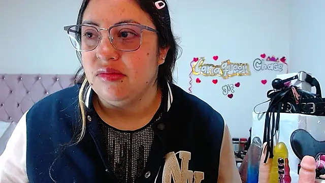 lanaqueen699 online show from 22, 9, 2025