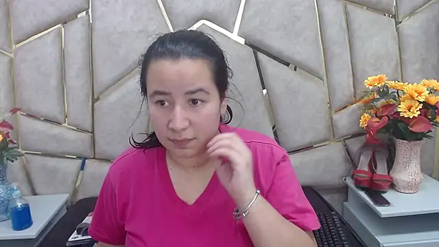 NaomyPrinces online show from 27, 1, 2025