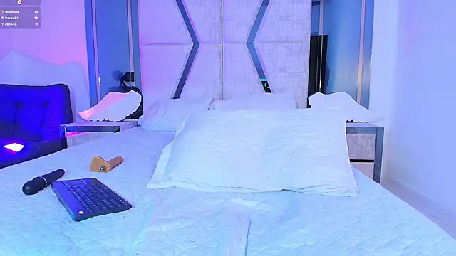 Snapshot of Melany_Luv chatting on 3, 1, 2025 Melany Luv online show from 3, 1, 2025