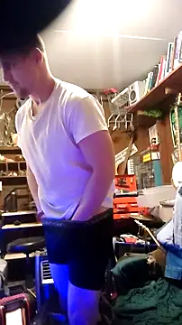 Snapshot of itsjameswebbscope chatting on 8, 2, 2025 itsjameswebbscope online show from 8, 2, 2025