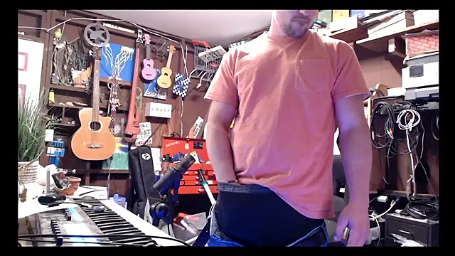 Snapshot of itsjameswebbscope chatting on 17, 3, 2025 itsjameswebbscope online show from 17, 3, 2025