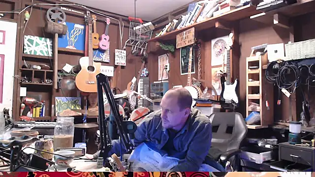 Snapshot of itsjameswebbscope chatting on 16, 12, 2025 itsjameswebbscope online show from 16, 12, 2025