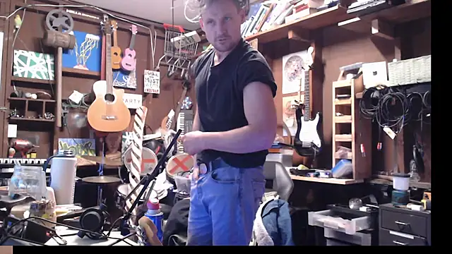 Snapshot of itsjameswebbscope chatting on 18, 12, 2025 itsjameswebbscope online show from 18, 12, 2025