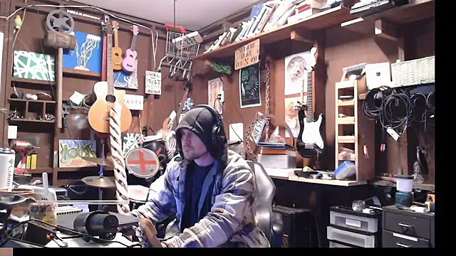 Snapshot of itsjameswebbscope chatting on 19, 12, 2025 itsjameswebbscope online show from 19, 12, 2025