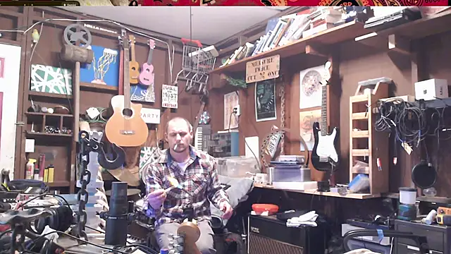 Snapshot of itsjameswebbscope chatting on 23, 12, 2025 itsjameswebbscope online show from 23, 12, 2025