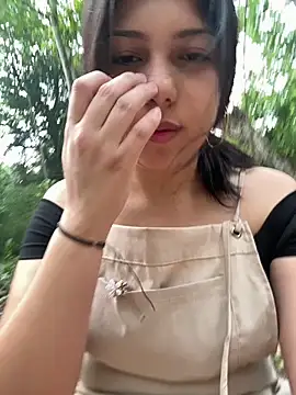 Maii chan online show from 14, 3, 2025