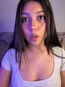 Maii chan online show from 18, 12, 2025