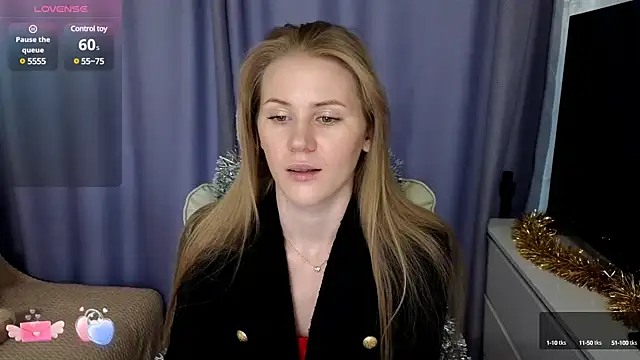 Snapshot of IsabelAllen chatting on 25, 12, 2024 IsabelAllen online show from 25, 12, 2024