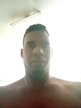 adriel perez online show from 16, 2, 2026