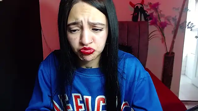 Violettasquirt online show from 20, 9, 2025