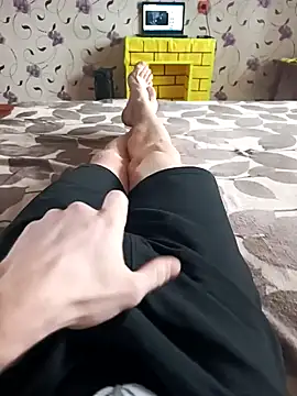 Snapshot of red_red00 chatting on 9, 2, 2025 red red00 online show from 9, 2, 2025