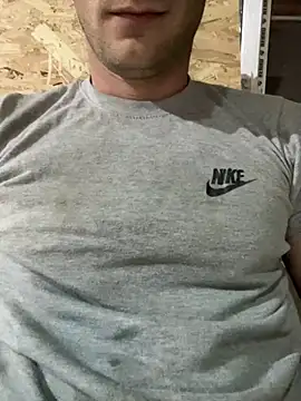 Snapshot of red_red00 chatting on 14, 9, 2025 red red00 online show from 14, 9, 2025