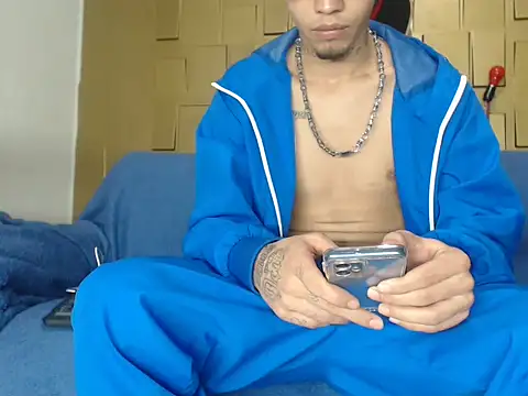 latinboydig online show from 12, 2, 2025