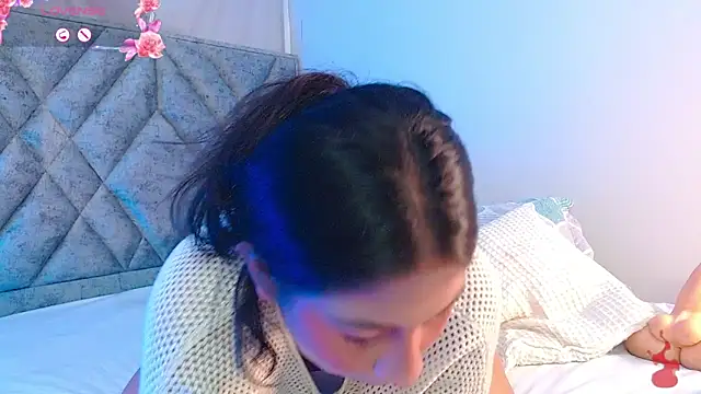 zoewilliams2 online show from 23, 3, 2026