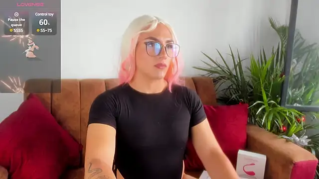 -Sofii  online show from 5, 1, 2025