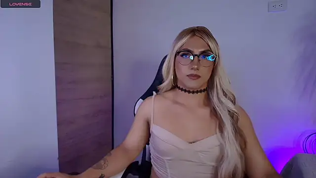 -Sofii  online show from 2, 4, 2026